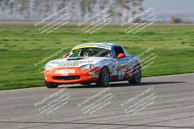 media/Feb-25-2024-CalClub SCCA (Sun) [[3c767ec4f8]]/Group 1/Race (Start Finish)/